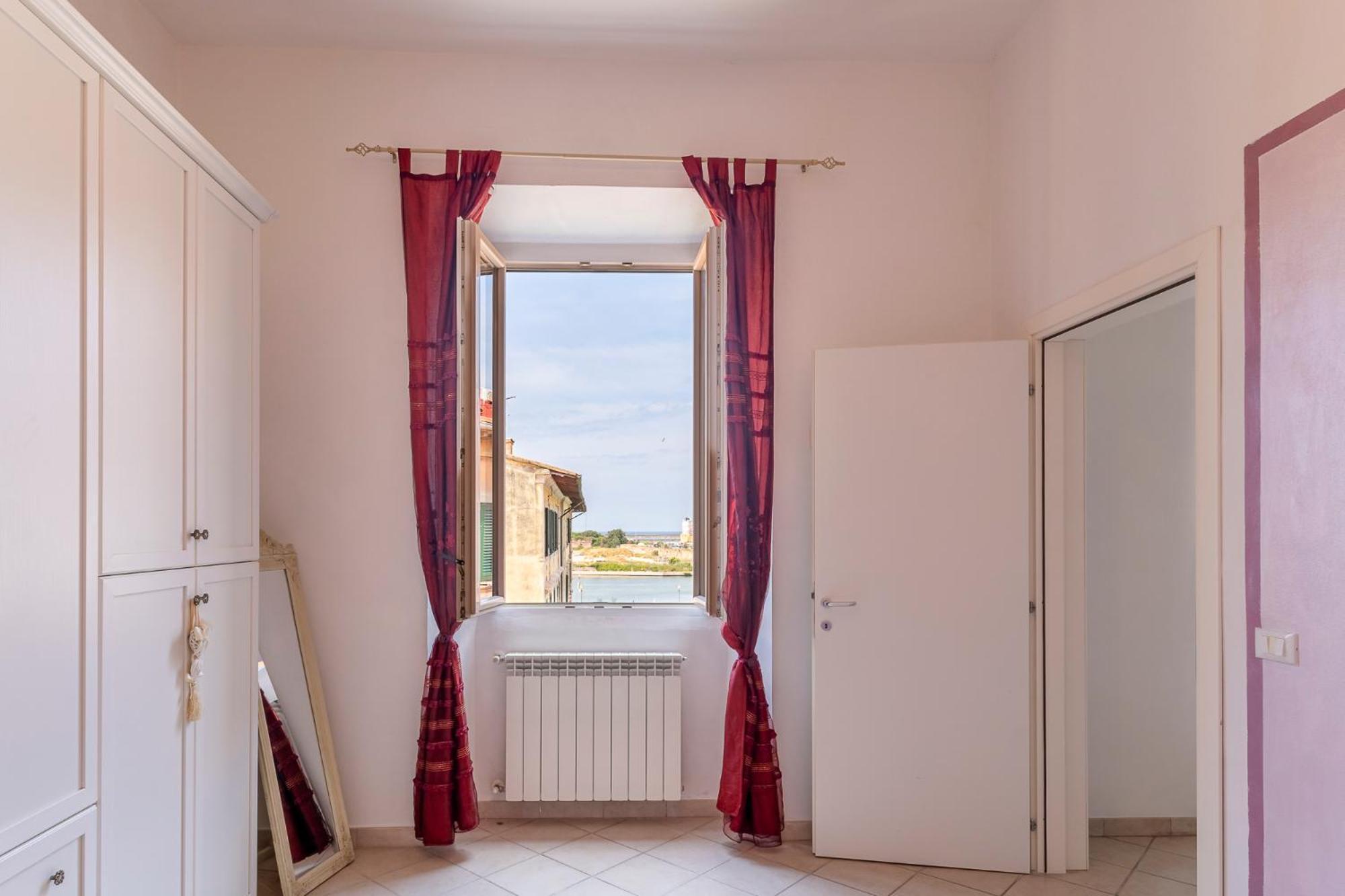 Livorno Lovely Sea View Apartment Экстерьер фото